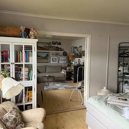 2-bedroom Sea View *